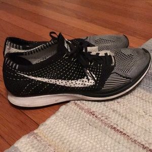 Nike Zoom Flyknit Racers